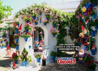 Sherlock Gnomes llegan a los patios