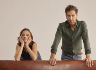 Estreno de Sofá y dos cuerpos