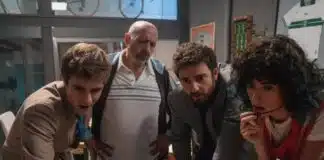 Pollos sin cabeza portada
