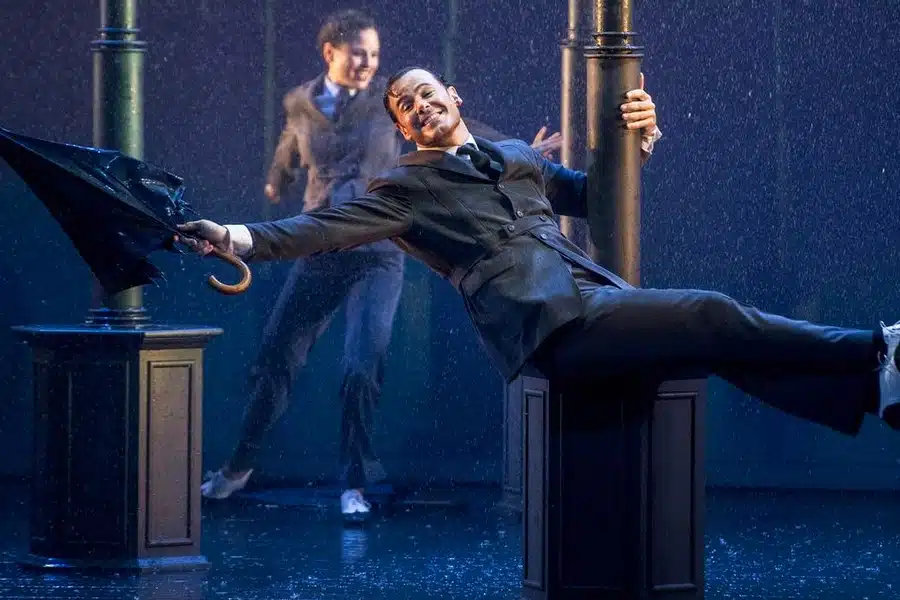 Cantando bajo la lluvia en el Teatro Cervantes