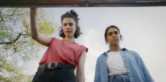 Dos chicas a la fuga película