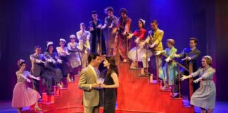 El tiempo entre costuras el musical en Teatro La Latina