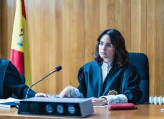 Justicia artificial película