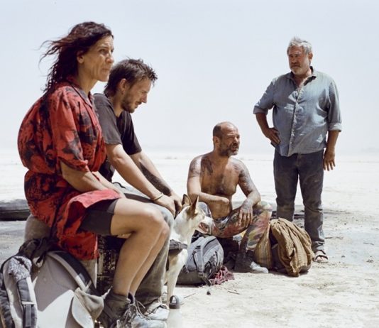 Sirat Trance en el desierto película