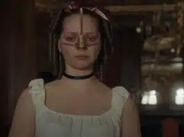 La hermanastra fea película