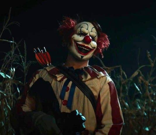 Clown in a Cornfield película
