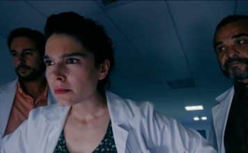 Ella en mil pedazos película