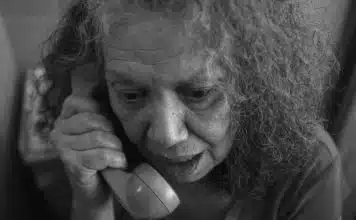 No nos moverán película