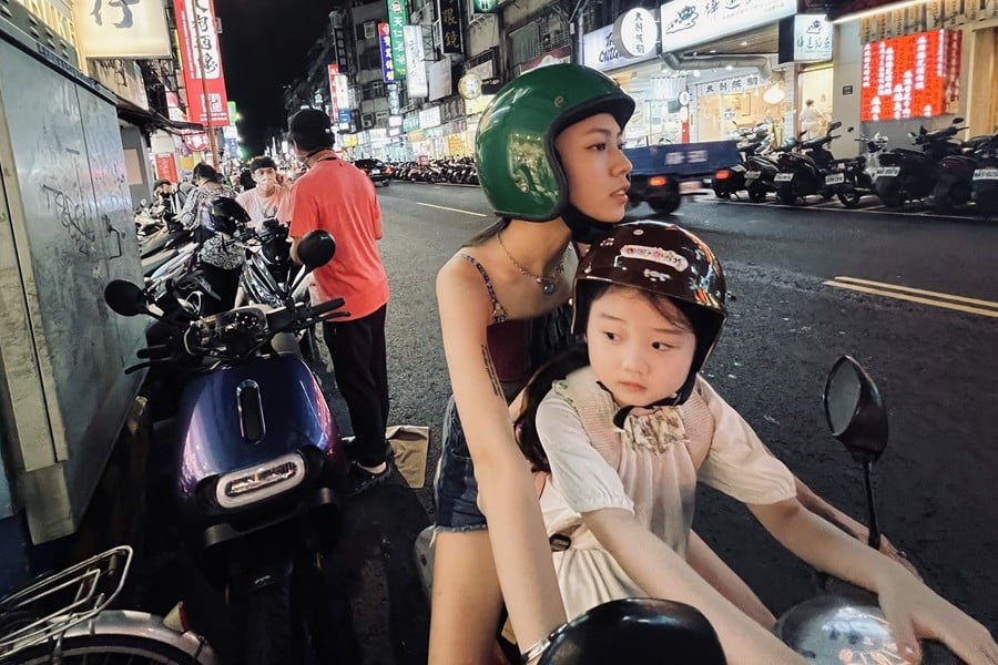 La chica zurda La chica zurda