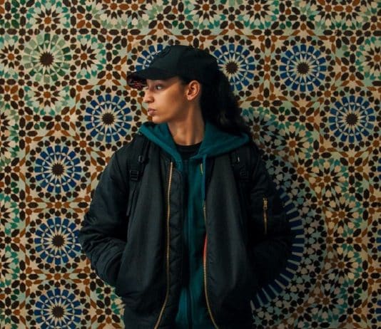 La hija pequeña película