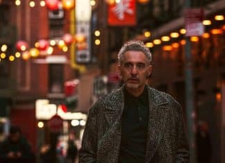 The Only Living Pickpocket in New York