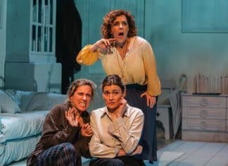 Tres noches en Ítaca