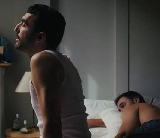 Un altre home película