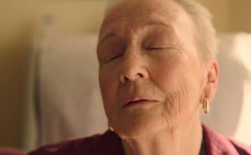 Familiar Touch película