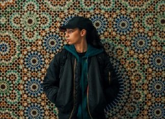 La hija pequeña película