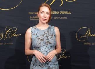 Álvaro Ortega Sanahuja, con Natalia Rodríguez y Alexandra Masangkay