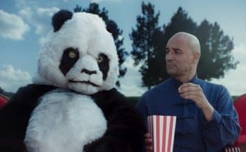 Una pistola, una bala y un oso panda