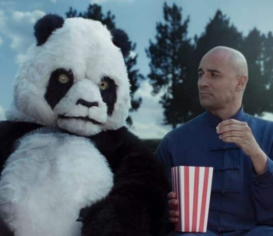 Una pistola, una bala y un oso panda