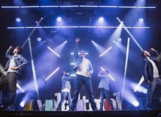 Vocal Express y Con la boca abierta en Teatro Lara