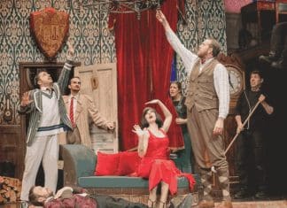 La función que sale mal en Teatro Amaya