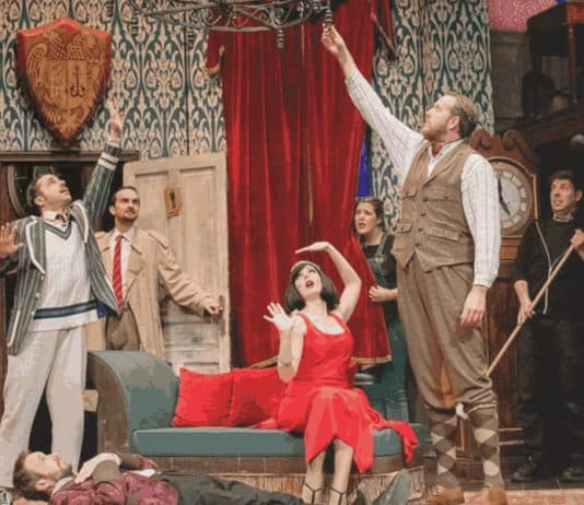 La función que sale mal en Teatro Amaya
